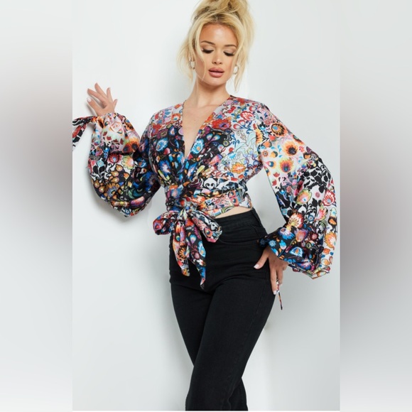 Jovani Tops - Jovani Beautiful Wrap Around Blouse With‎ Bishop Sleeve Size 6 New With Tags